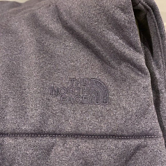 Men or Women Northface Jacket - Picture 4 of 5